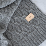 LUXURY BLANKET WITH PATTERN GRAY 