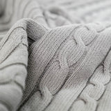  BLANKET WITH CLASSIC BRAID GREY
