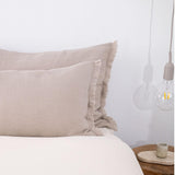 POSZEWKA 70X50 Z WEŁNY Z OZDOBNYM BRZEGIEM BEŻOWA