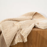 RĘCZNIK DO RĄK BOHO BEŻOWY