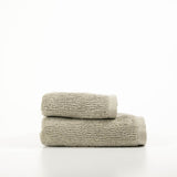 RĘCZNIK DO RĄK PREMIUM Z MIĘKKIEJ BAWEŁNY OLIWKOWY