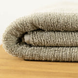 RĘCZNIK KĄPIELOWY PREMIUM Z MIĘKKIEJ BAWEŁNY OLIWKOWY